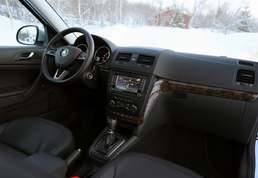 Skoda Yeti 2014 года  (фото 8 из 51)